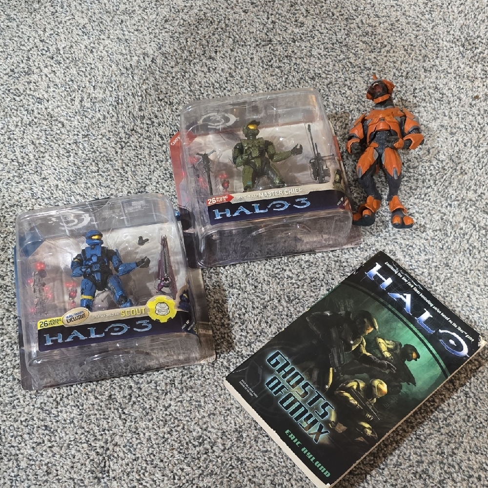 Halo Collectible Set - Blue, Green, and Orange